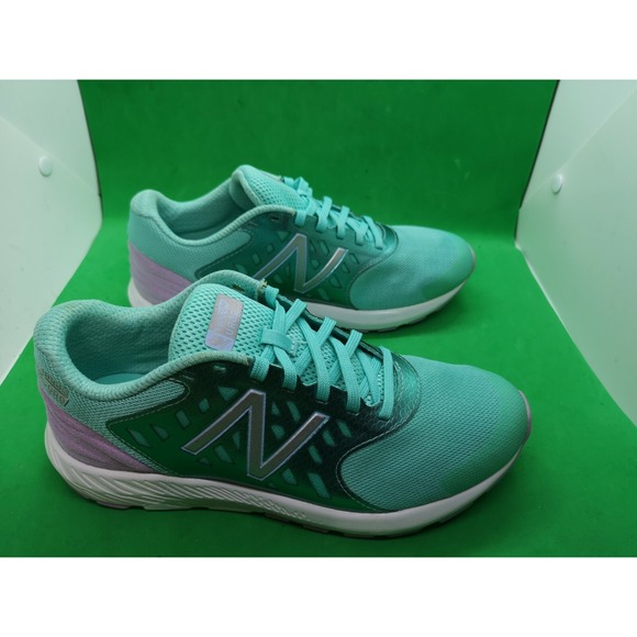 New Balance Urge Fuel Core Green Running Walking Shoes Size 8 - Picture 10 of 12